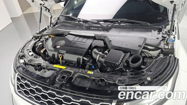 Land Rover Range Rover Evoque 2020 — photo 6