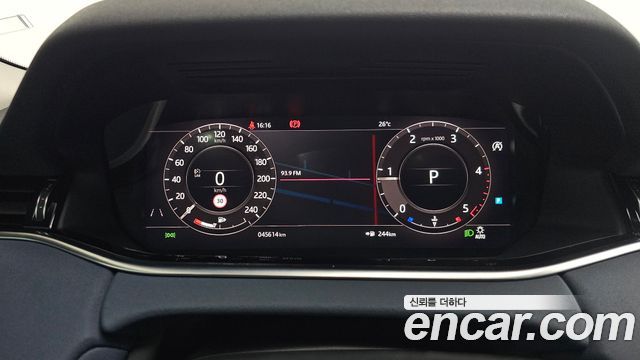 Land Rover Range Rover Evoque 2020 — photo 11