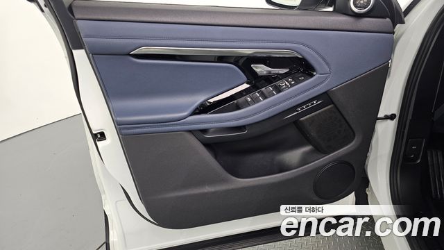 Land Rover Range Rover Evoque 2020 — photo 14