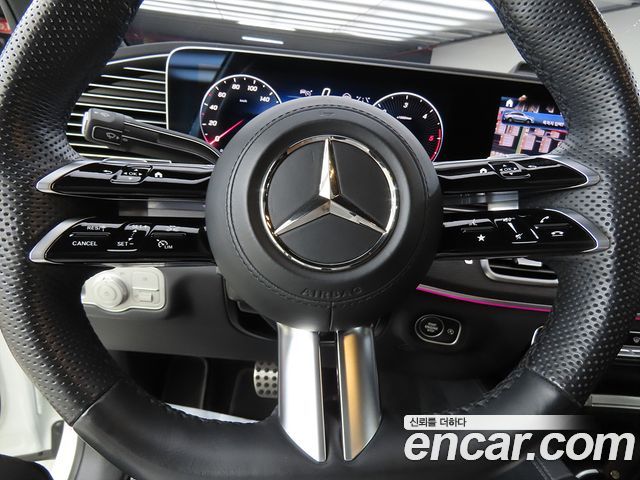 Mercedes-Benz GLE-Class 2023 — photo 15