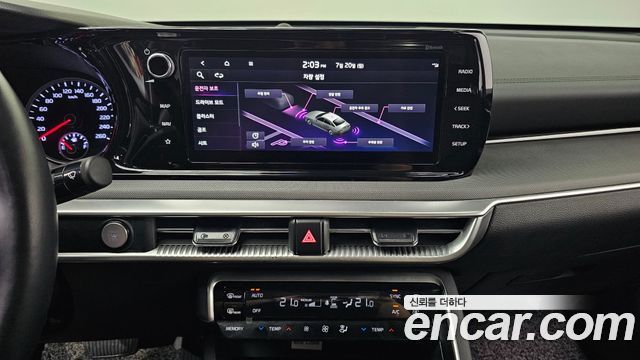 Kia K5 2022 — photo 12