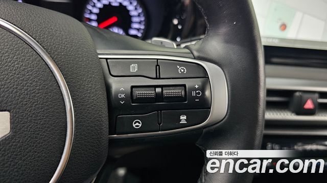 Kia K5 2022 — photo 15