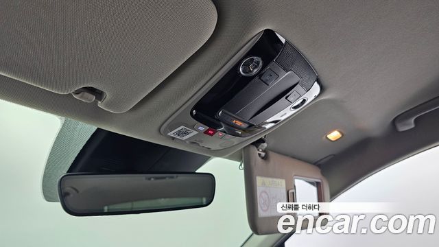 Kia K5 2022 — photo 16