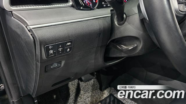 Kia K5 2022 — photo 17