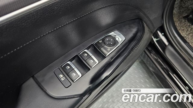 Kia K5 2022 — photo 19