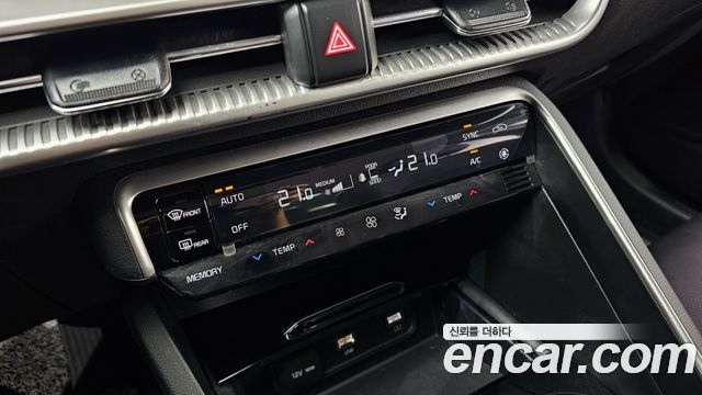 Kia K5 2022 — photo 20