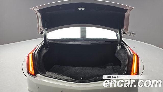 Cadillac CT6 2018 — photo 26