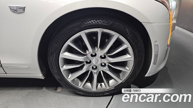 Cadillac CT6 2018 — photo 7