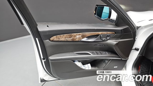 Cadillac CT6 2018 — photo 14