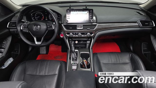 Honda Accord 2018 — photo 10