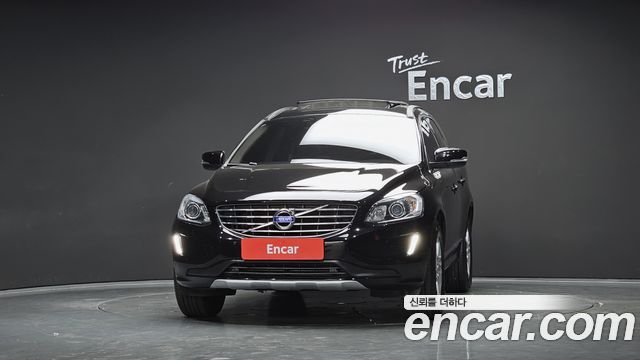 Volvo XC60 2017 — photo 3