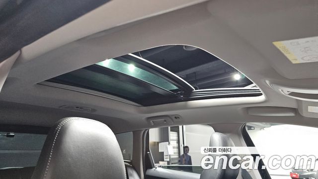 Volvo XC60 2017 — photo 25