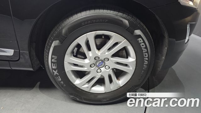 Volvo XC60 2017 — photo 7