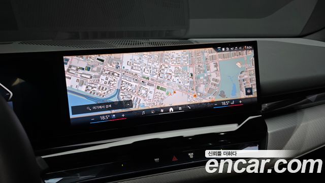 BMW 5-Series 2024 — photo 21