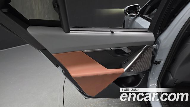 BMW 5-Series 2024 — photo 15