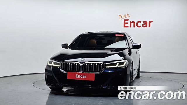 BMW 5-Series 2022 — photo 3