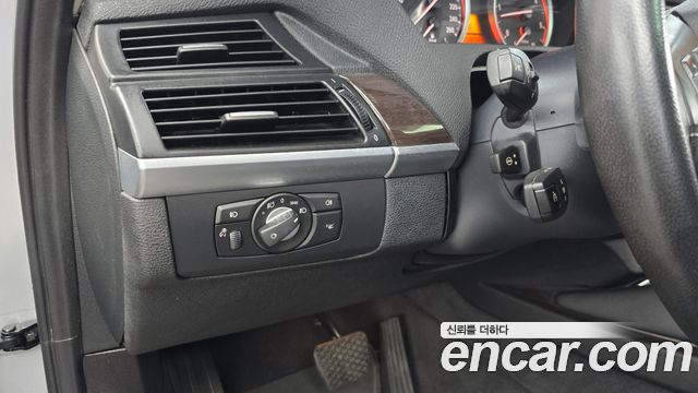 BMW X6 2013 — photo 16