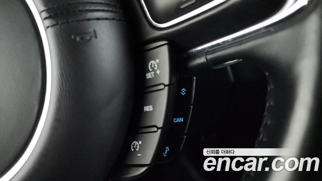 Jaguar XJ 2019 — photo 23