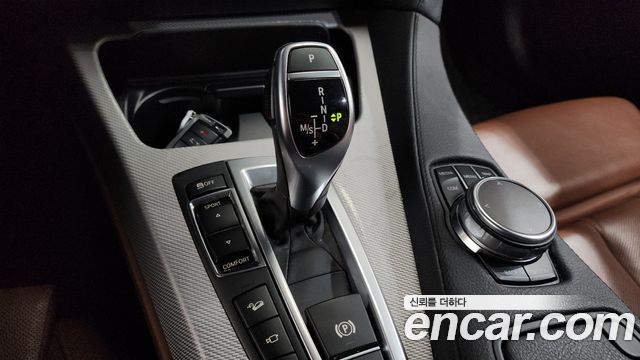 BMW 6-Series 2016 — photo 9