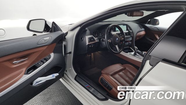 BMW 6-Series 2016 — photo 10
