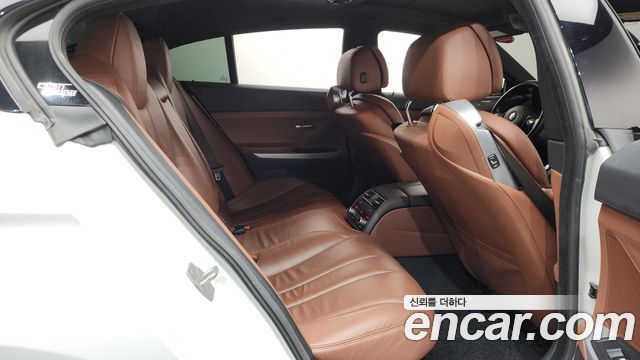 BMW 6-Series 2016 — photo 11