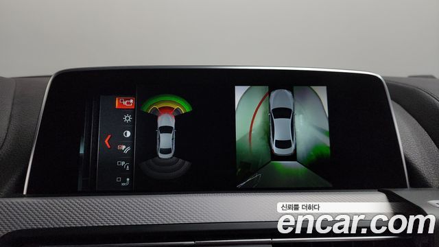 BMW 6-Series 2016 — photo 14
