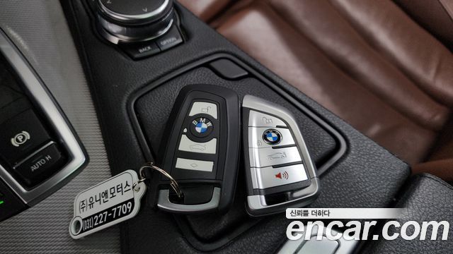BMW 6-Series 2016 — photo 15