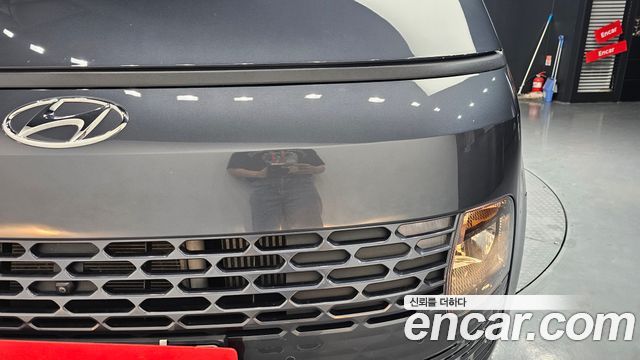 Hyundai Staria 2022 — photo 8