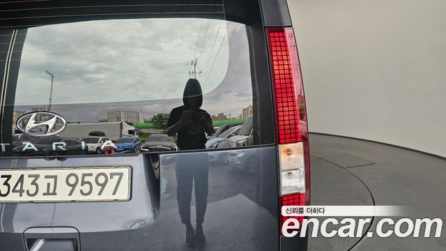 Hyundai Staria 2022 — photo 9