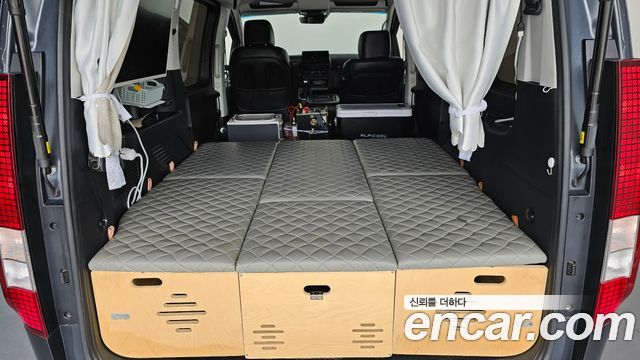 Hyundai Staria 2022 — photo 27