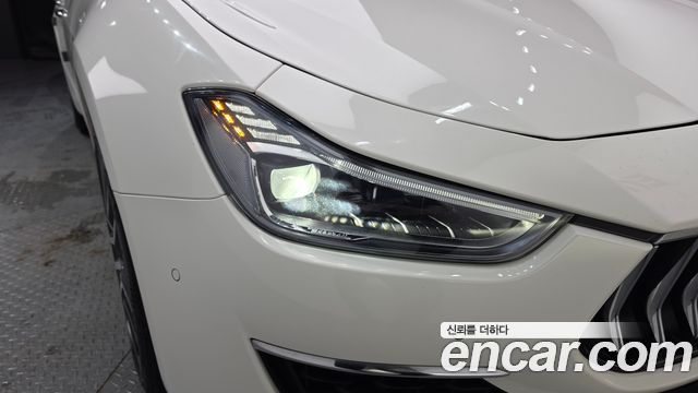Maserati Ghibli 2020 — photo 8
