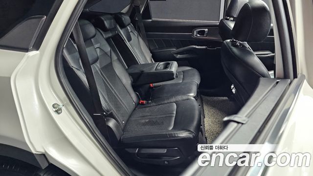 Kia Sorento 2021 — photo 11