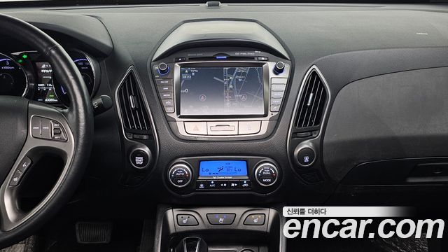 Hyundai Tucson 2014 — photo 21