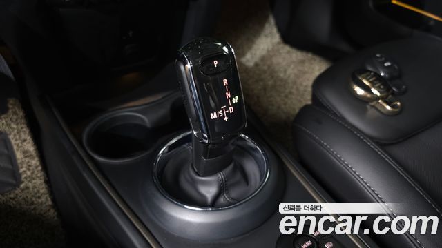 Mini Countryman 2023 — photo 12