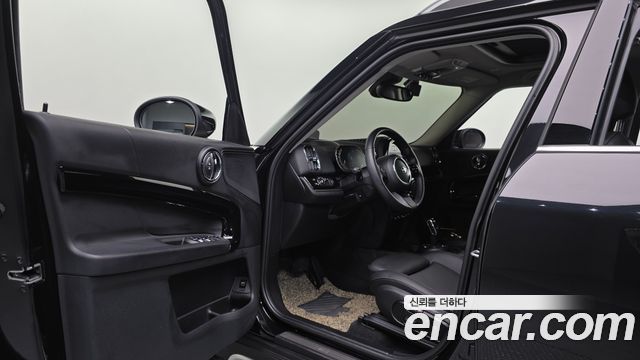 Mini Countryman 2023 — photo 13