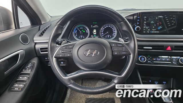 Hyundai Sonata 2022 — photo 20
