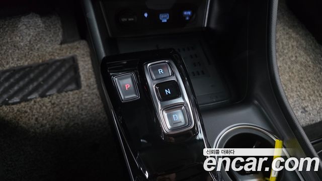 Hyundai Sonata 2022 — photo 25