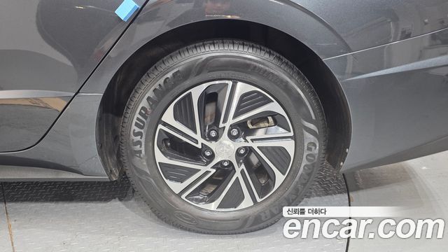 Hyundai Sonata 2022 — photo 7