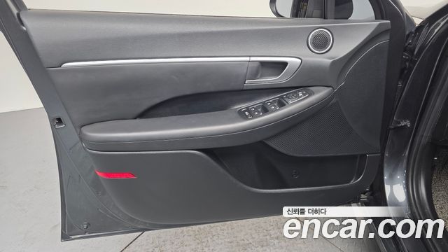 Hyundai Sonata 2022 — photo 14