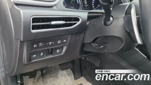 Hyundai Sonata 2022 — photo 27
