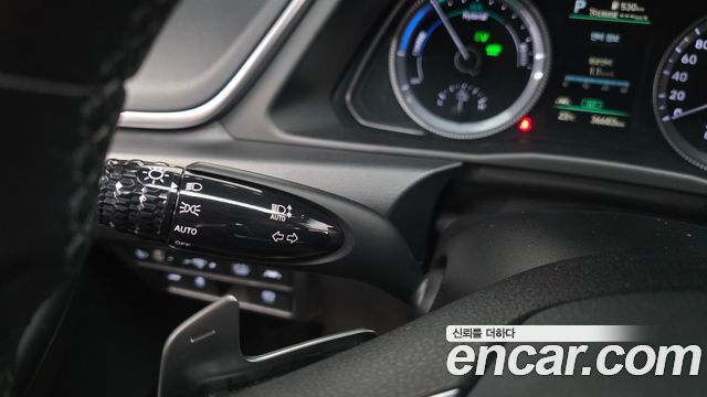 Hyundai Sonata 2022 — photo 30