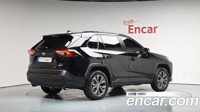 Toyota RAV4 2024 — photo 2