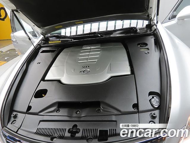 Lexus LS 2008 — photo 6