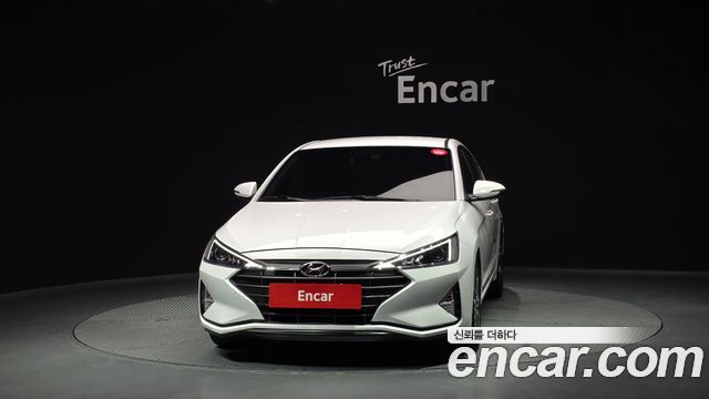 Hyundai AVANTE 2019 — photo 3