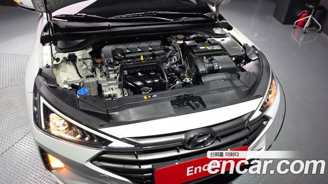 Hyundai AVANTE 2019 — photo 6