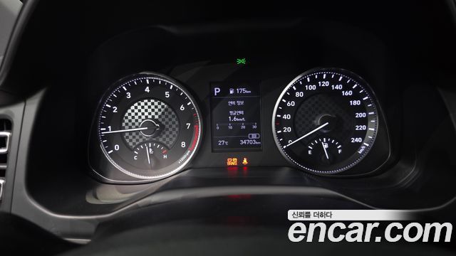 Hyundai AVANTE 2019 — photo 8