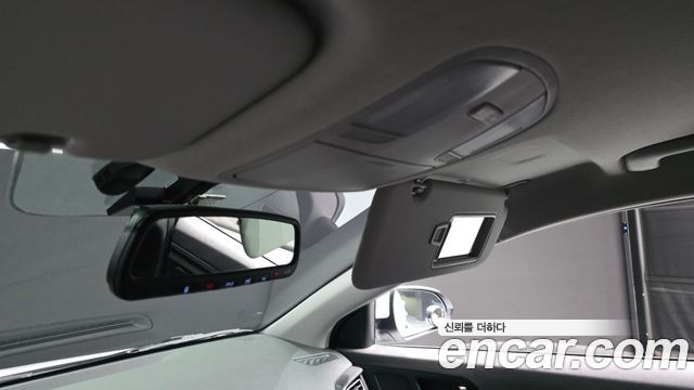 Hyundai AVANTE 2019 — photo 19
