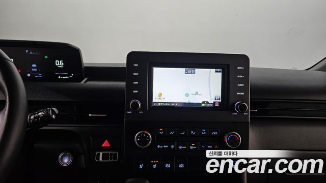 Hyundai Staria 2022 — photo 20