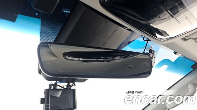 Hyundai Staria 2022 — photo 22