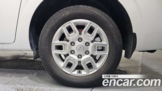 Hyundai Staria 2022 — photo 7